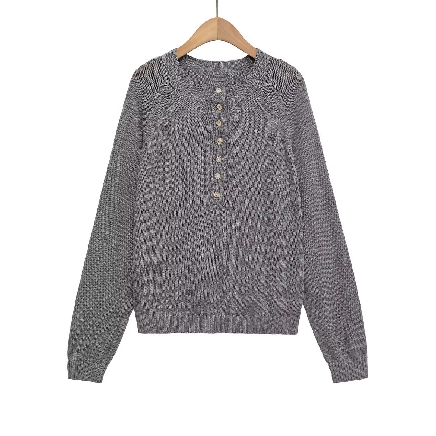 Round neck button decoration pullover knitted sweater top for women