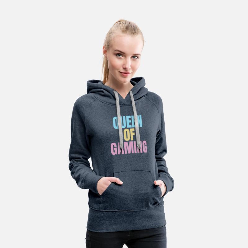 Queen of GAMING, colourful gaming slogan